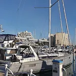 Grande Independante Proche Et Commerces Grande Motte Nyaraló La Grande-Motte