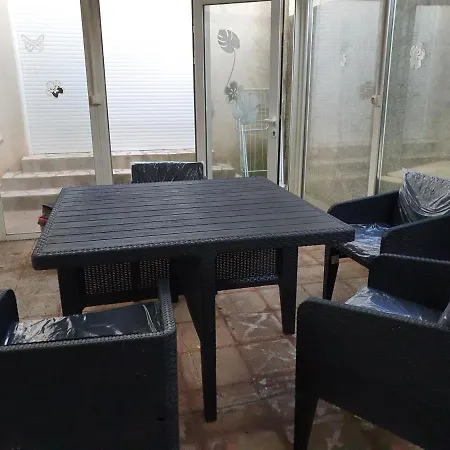 Holiday home Grande Independante Proche Et Commerces Grande Motte