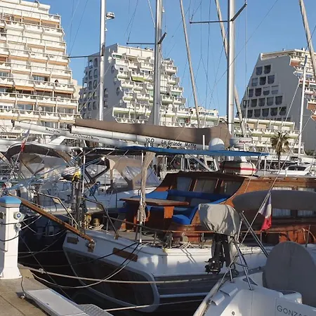 Grande Independante Proche Et Commerces Grande Motte Holiday home *